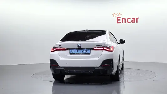 BMW i4 eDrive40 M 2024 4