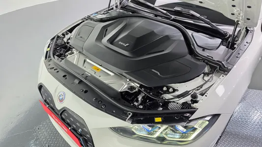 BMW i4 eDrive40 M 2024 6