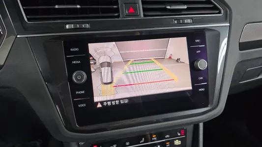Volkswagen 2 2.0 TDI 2022 15