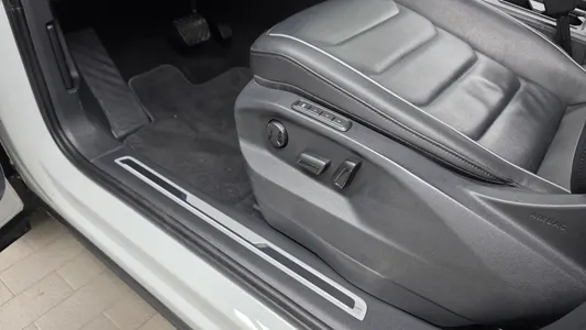 Volkswagen 2 2.0 TDI 2022 16