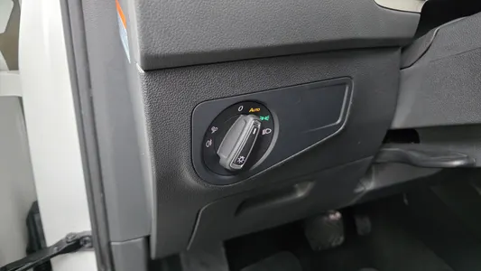 Volkswagen 2 2.0 TDI 2022 27