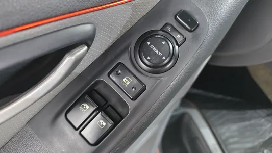 Hyundai Grand Starex 12 2013 12