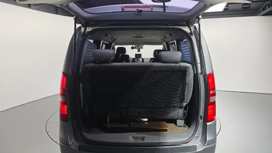 Hyundai Grand Starex 12 2013 20