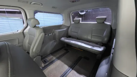 Hyundai Grand Starex 12 2013 17