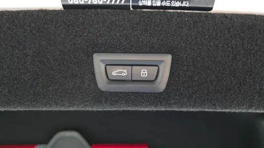 BMW 7 Series (G70) 740i sDrive M 2023 19