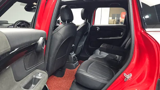 MINI S JCW 2023 12