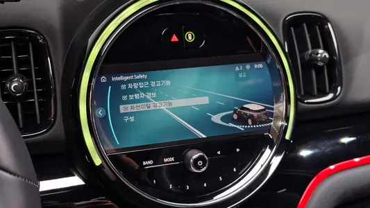 MINI S JCW 2023 28