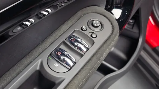 MINI S JCW 2023 31