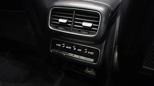 Mercedes-Benz GLE-Class W167 GLE300d 4MATIC 2020 31
