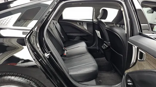 Kia K8 3.5 LPG 2WD 2023 12