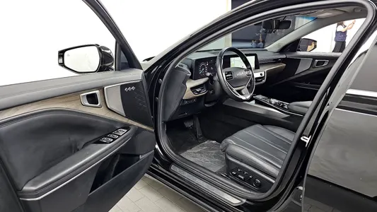Kia K8 3.5 LPG 2WD 2023 10