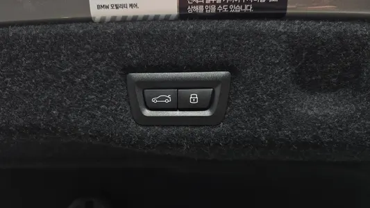 BMW 5 Series (G60) 530i xDrive M 2025 20