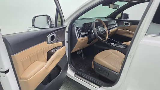 Kia 4 HEV 1.6 2WD 2025 10