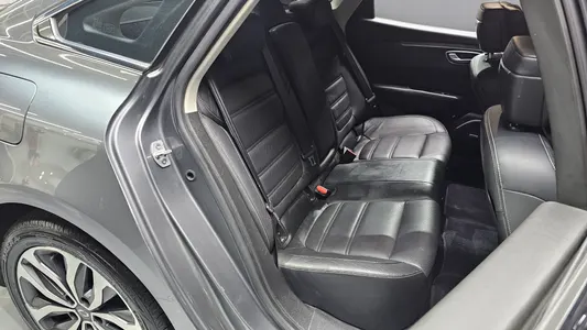 Renault Korea SM6 2.0 GDe LE 2016 12