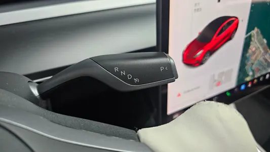 Tesla 3 RWD 2021 9