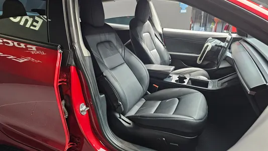 Tesla 3 RWD 2021 12