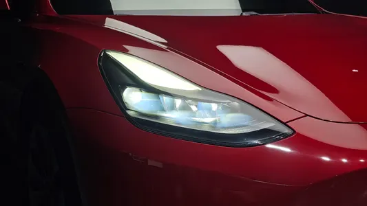Tesla 3 RWD 2021 23