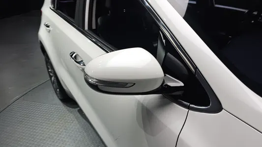 Kia 4 2.0 2WD 2017 32