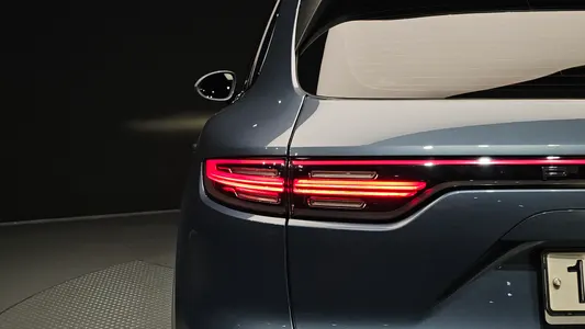 Porsche (PO536) 3.0 2020 23