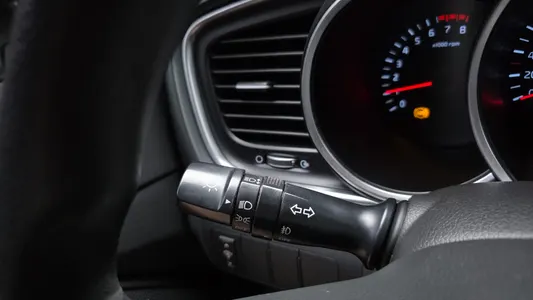 Kia K5 LPI 2015 17