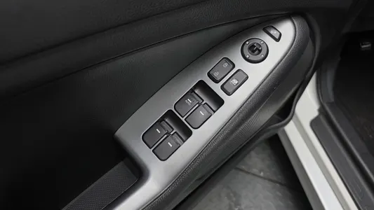 Kia K5 LPI 2015 30