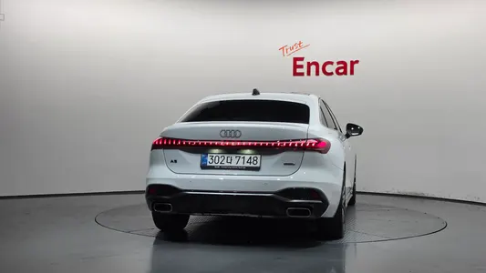 Audi A5 (B10) 40 TFSI S Line 2025 4