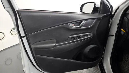 Hyundai 코나 일렉트릭 2019 24