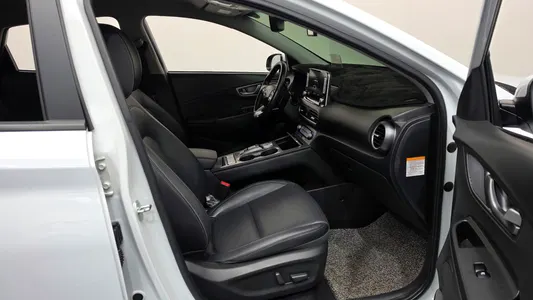 Hyundai 코나 일렉트릭 2019 26