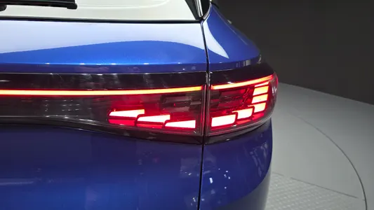 Volkswagen ID.4 2023 23