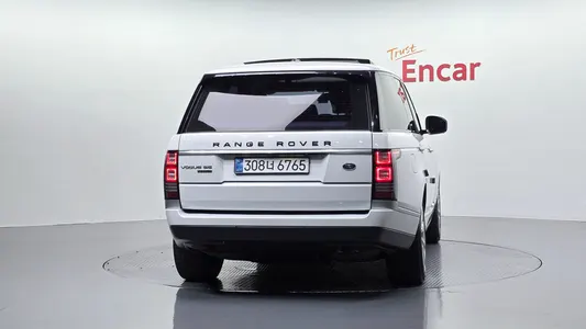 Land Rover 4 4.4 SDV8 Vogue SE 2013 4