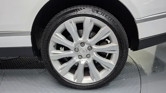 Land Rover 4 4.4 SDV8 Vogue SE 2013 21