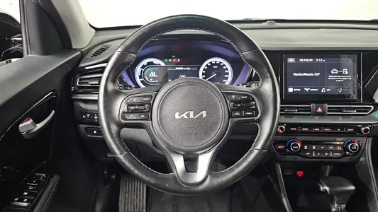 Kia 니로 1.6 HEV 2021 13