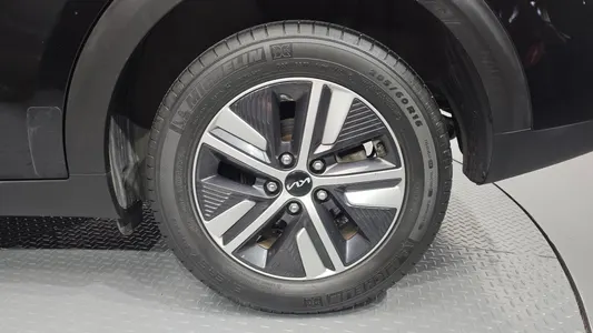 Kia 니로 1.6 HEV 2021 22
