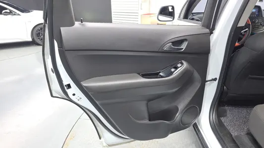 Chevrolet 올란도 LPG LT 2017 25