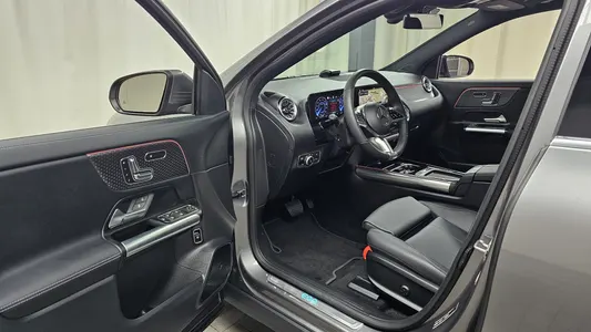 Mercedes-Benz EQA H243 EQA250 2025 9