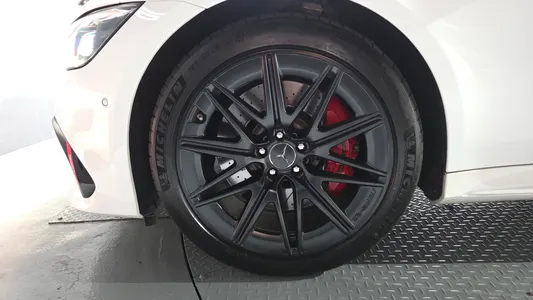 Mercedes-Benz AMG GT 4 43 4MATIC+ 2023 5
