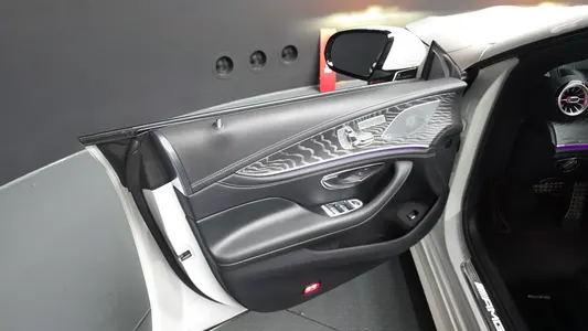 Mercedes-Benz AMG GT 4 43 4MATIC+ 2023 24
