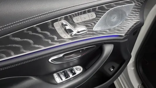 Mercedes-Benz AMG GT 4 43 4MATIC+ 2023 41