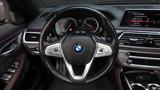 BMW 7 Series (G11) 740Ld xDrive M 2017 14