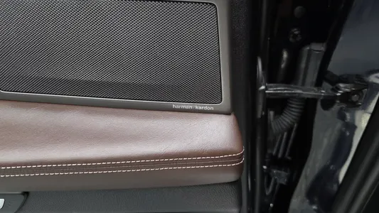 BMW 7 Series (G11) 740Ld xDrive M 2017 35