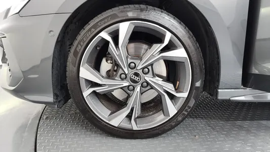 Audi A3 (8Y) 40 TFSI 2023 5