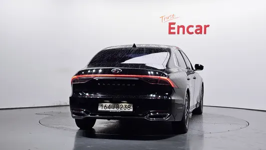 Hyundai IG 3.0 LPi () 2019 4