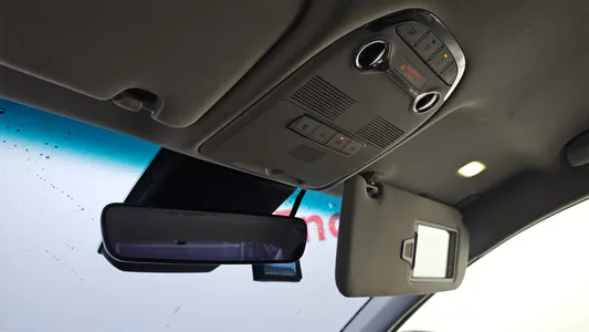 Hyundai IG 3.0 LPi () 2019 16