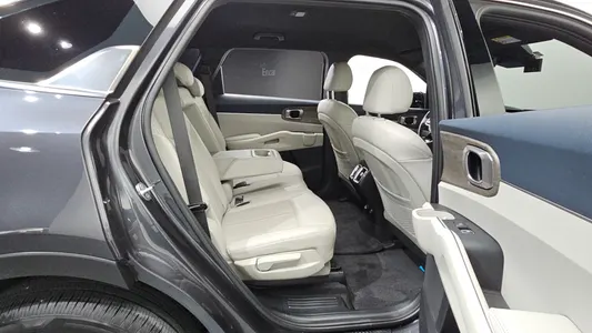 Kia 4 HEV 1.6 2WD 2021 26