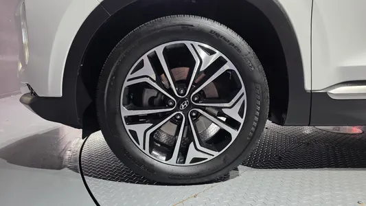 Hyundai TM 2.0 2WD 2018 5