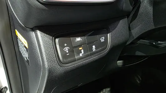 Hyundai TM 2.0 2WD 2018 12