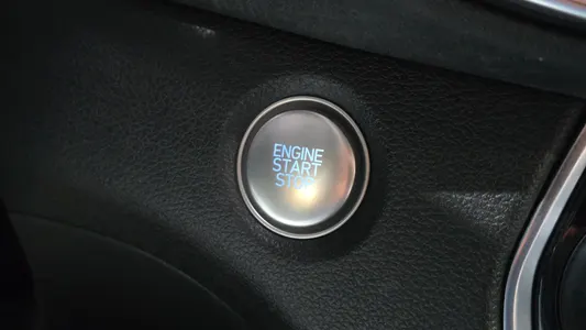 Hyundai TM 2.0 2WD 2018 14