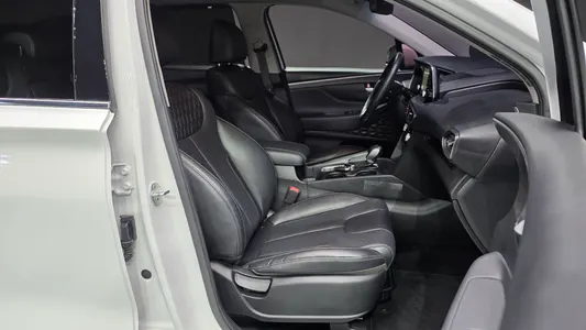 Hyundai TM 2.0 2WD 2018 26
