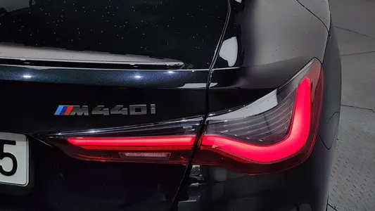 BMW 4 Series (G22) M440i xDrive 2021 23