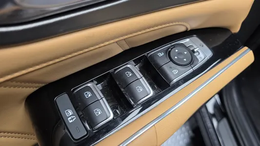 Kia 4 2.2 2WD 2021 37